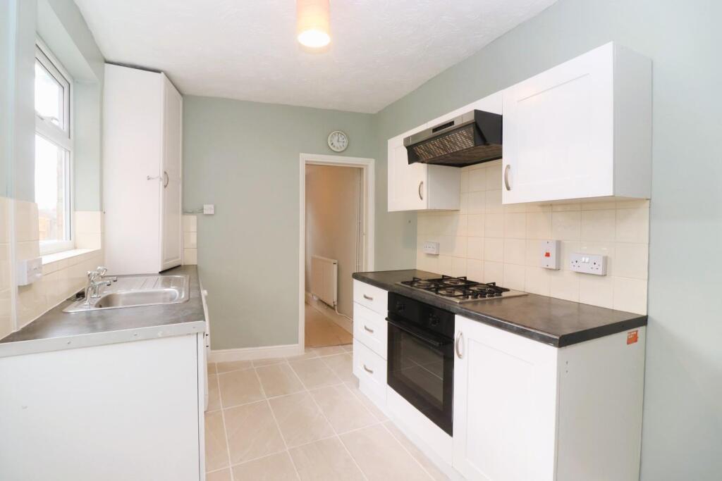 House in Rushden, North Northamptonshire - View 2