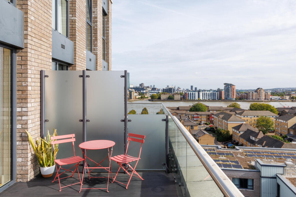 Apartment in London, Surrey Quays, Rotherhithe - View 4