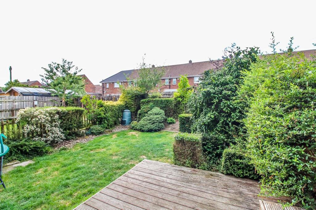House in Sunderland, Albany - View 4