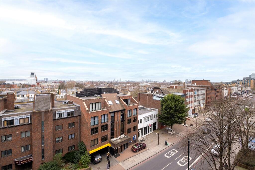 Apartment in London - More