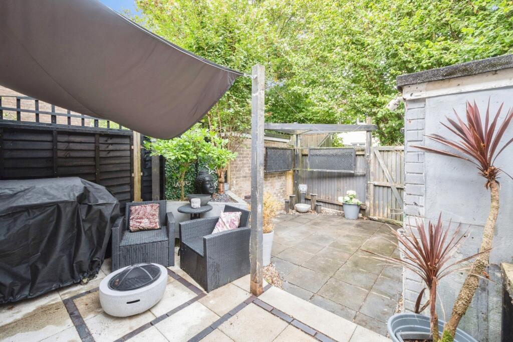 House in Liskeard, Cornwall - More
