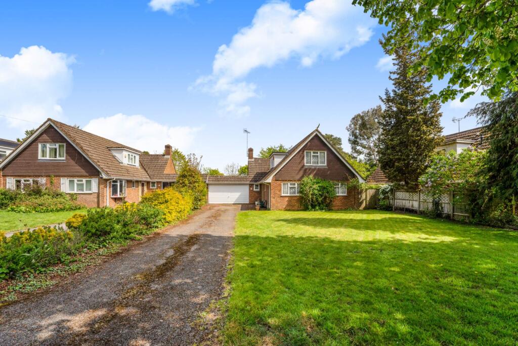 Orchard Close, Shiplake Cross, Shiplake Cross