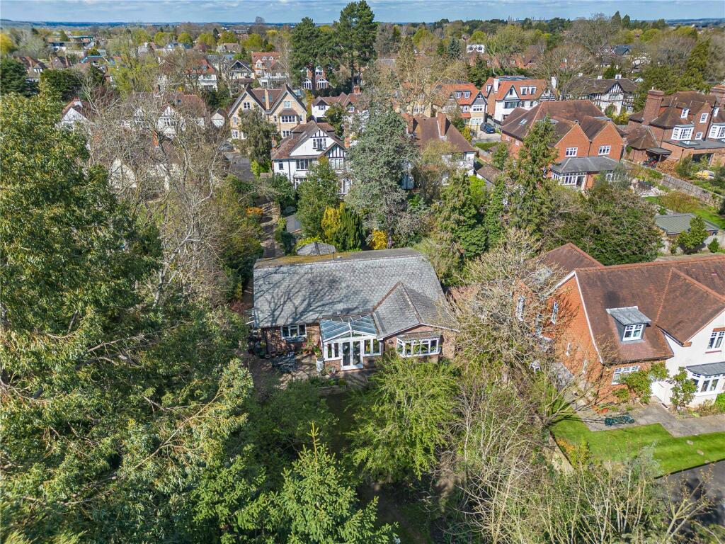 Main image of property: Davenant Road, North Oxford, OX2