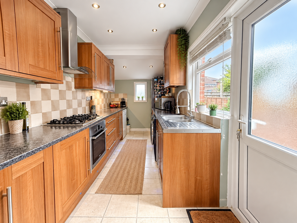 House in Southampton, Freemantle - View 4