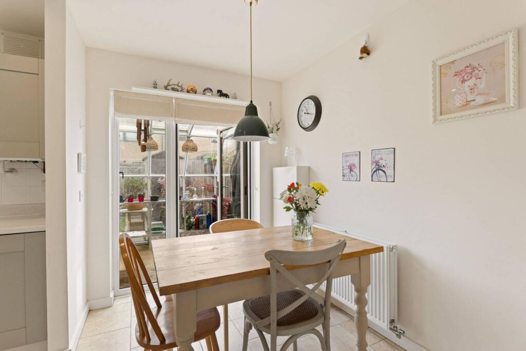 House in Edinburgh, Sighthill - More
