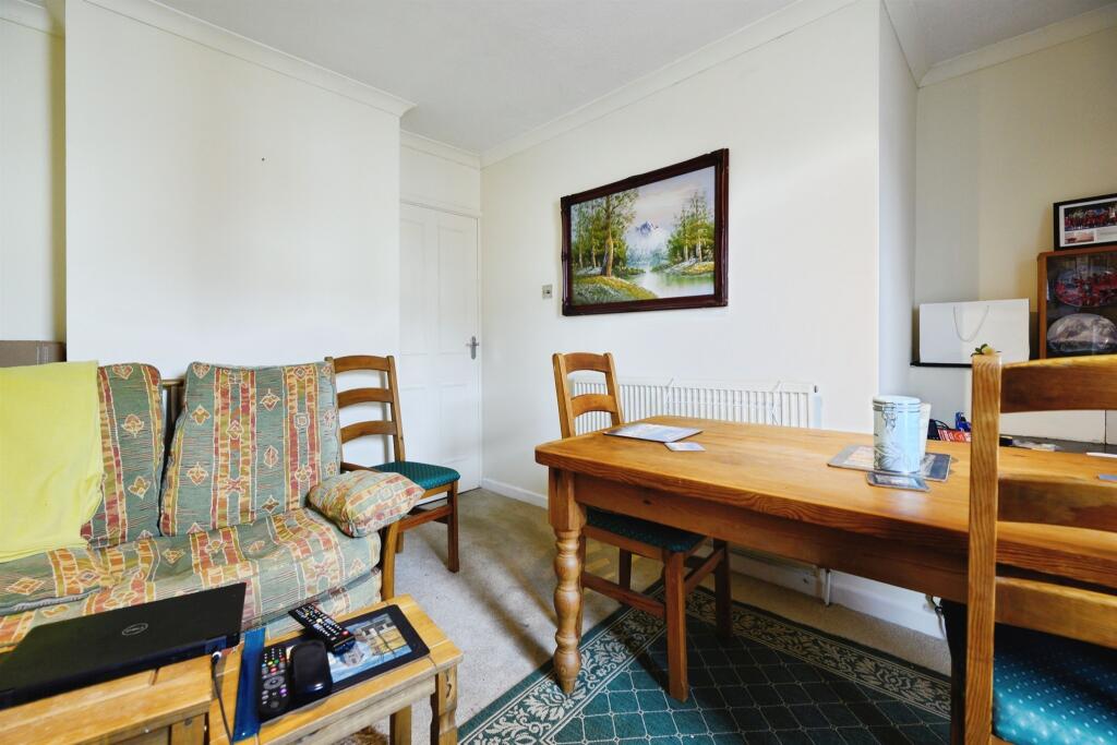 Apartment in Portsmouth, Milton - More