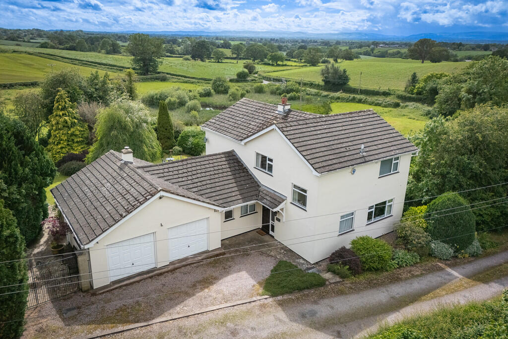 Main image of property: Little Arowry, Hanmer, Whitchurch