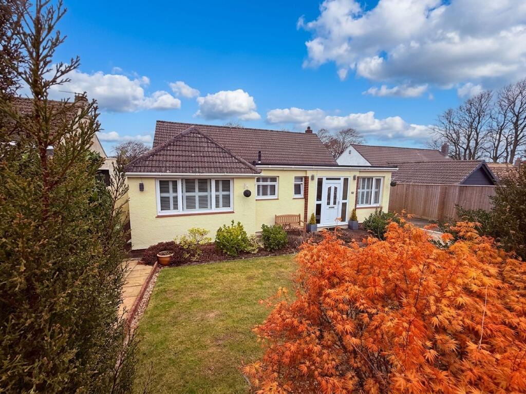 Main image of property: Lincombes, Torquay