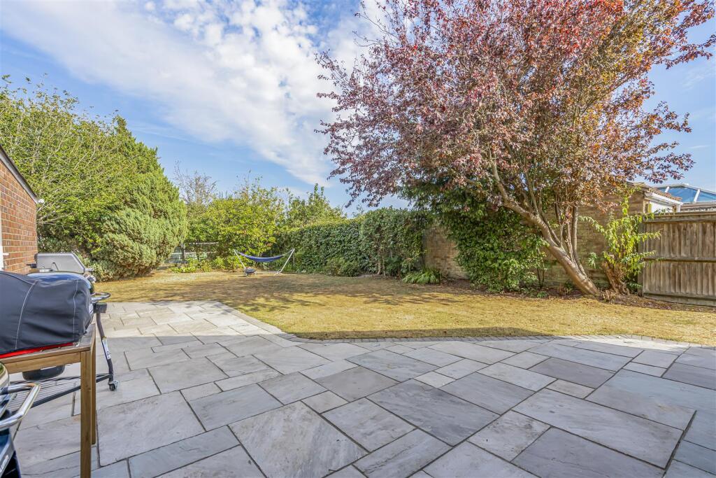 House in Havant, Hampshire - View 3