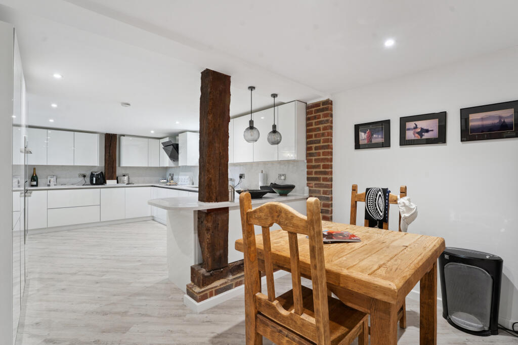 Hook Green Road, Southfleet, DA13 9NQ photo 3