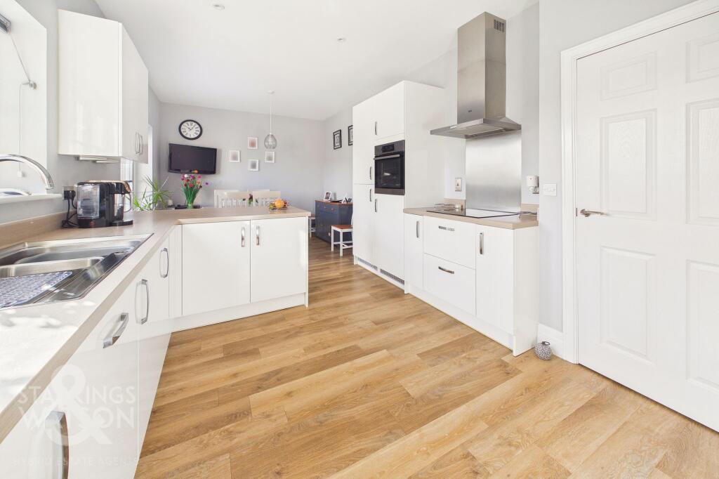 Main image of property: Oak Avenue, Loddon, Norwich