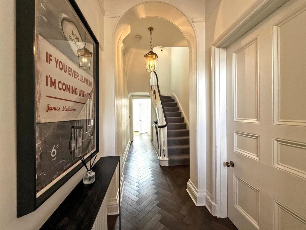 House in Shrewsbury - View 2