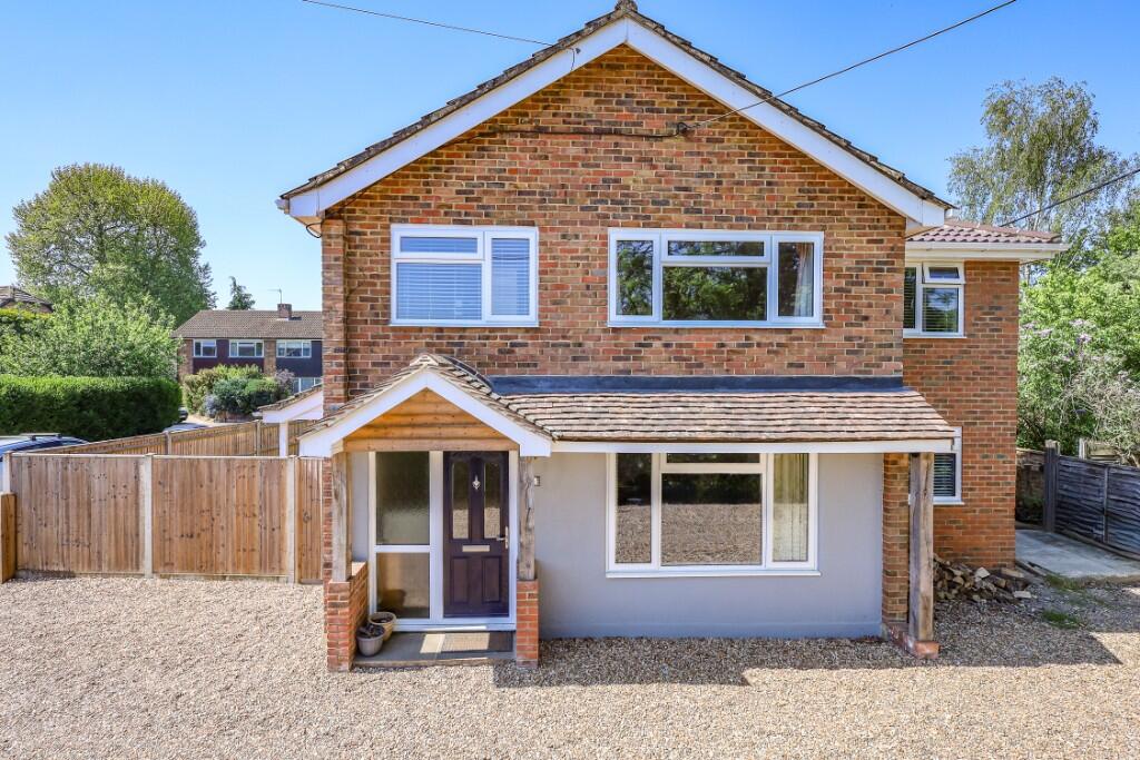 Main image of property: The Green, Liss, Hampshire, GU33