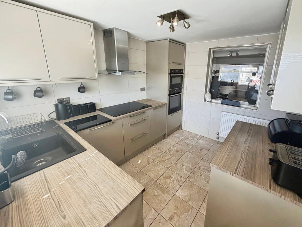House in Cardiff - View 4