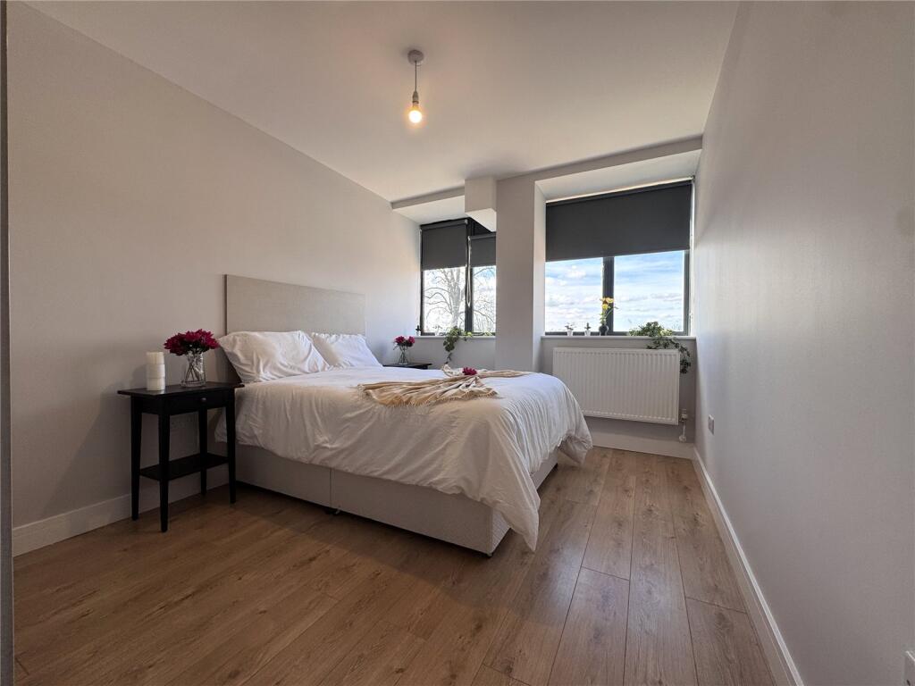 Apartment in London - View 3