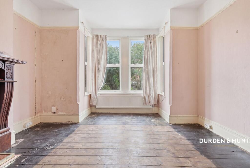 House in London - View 3