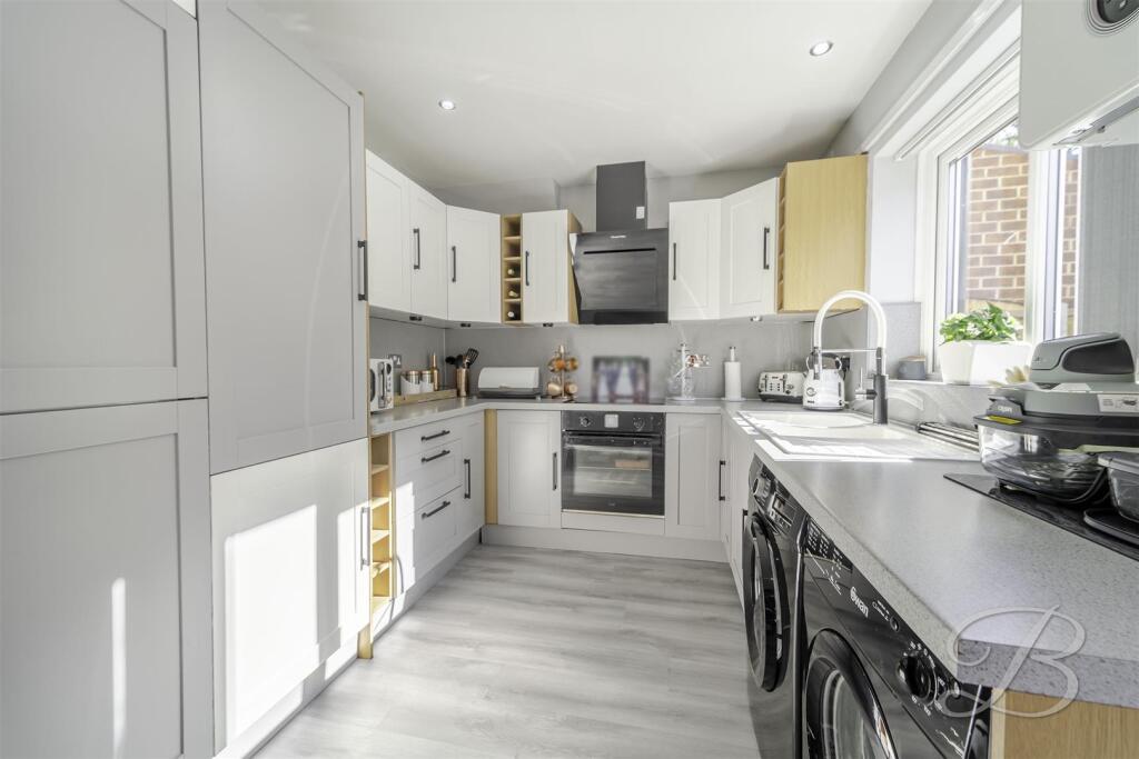 House in Nottingham, Highbury Vale - View 2