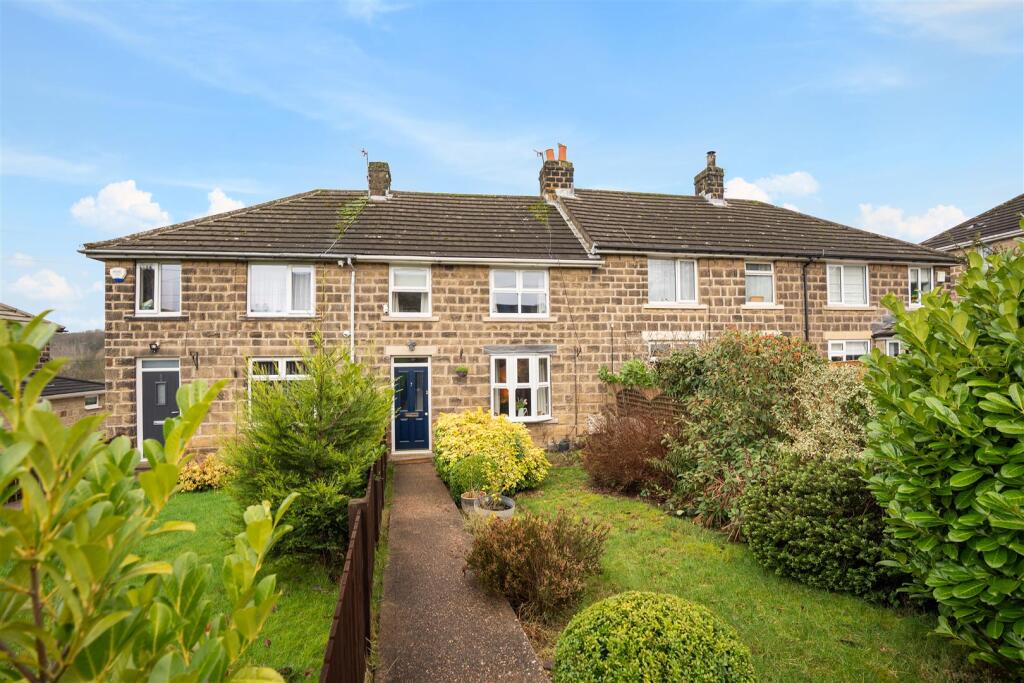 Main image of property: 7, Highfield Cottages, Silkstone,
