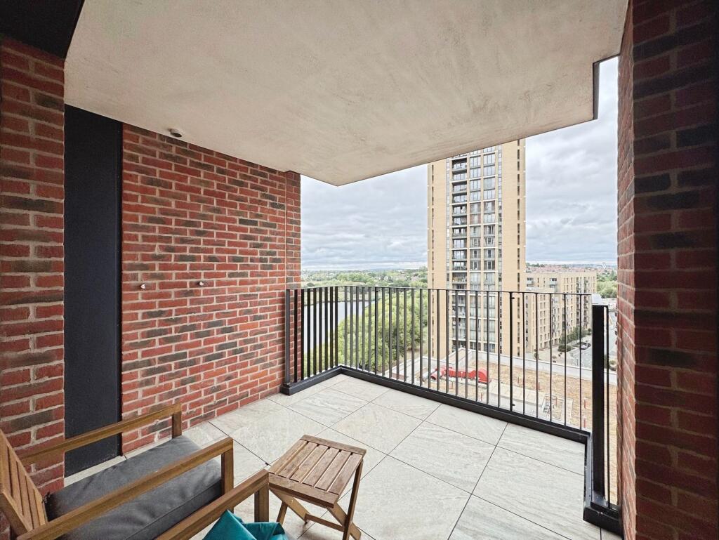 Apartment in London - View 4