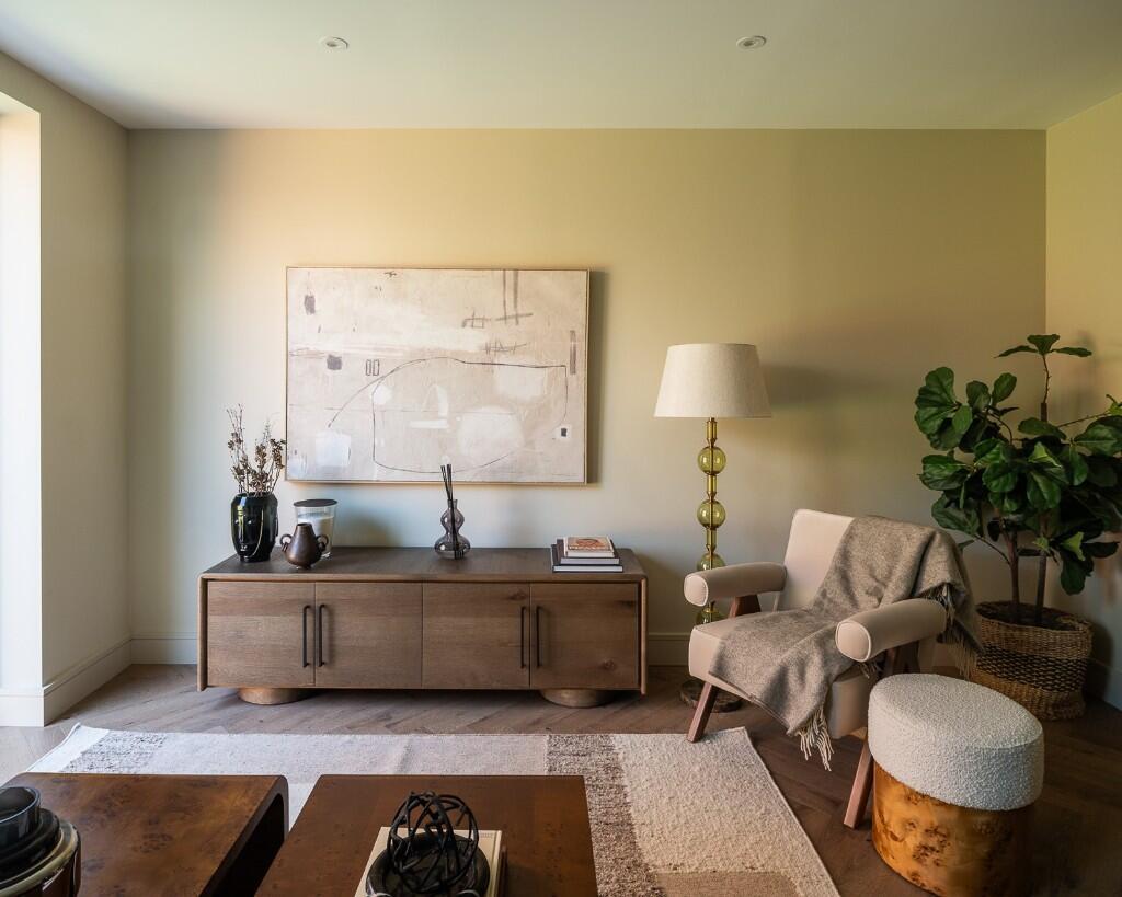 House in London - View 2
