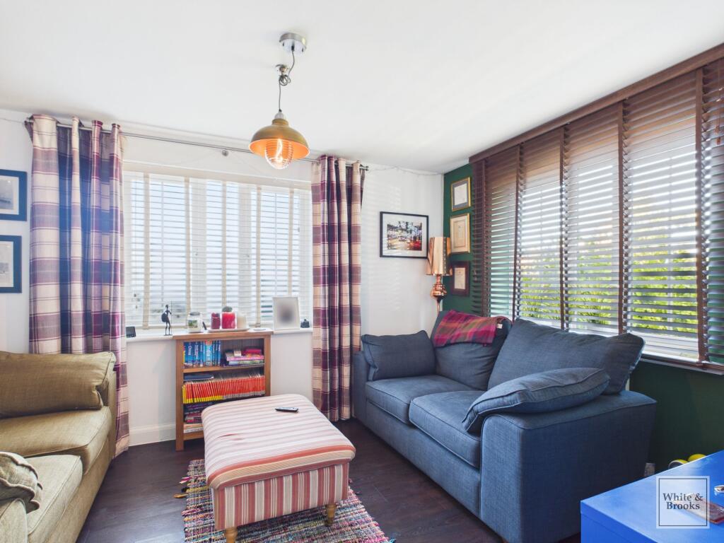 House in Portsmouth - View 5