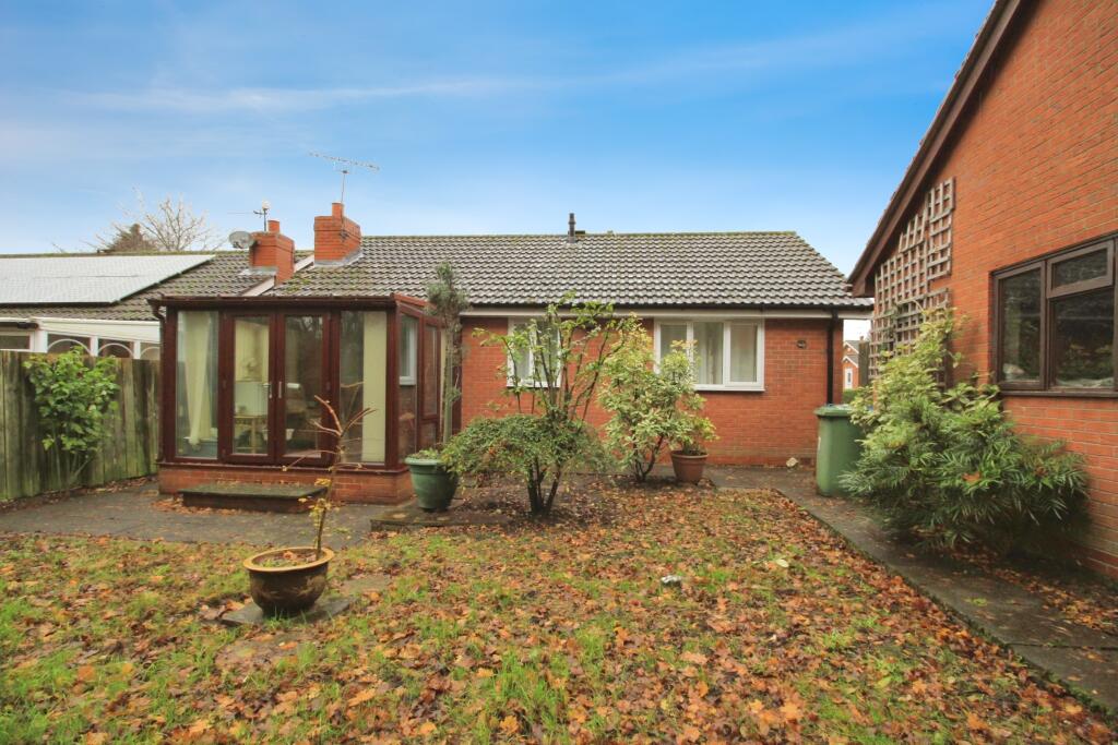 Kirby Close, Market Weighton, YO43 photo 4