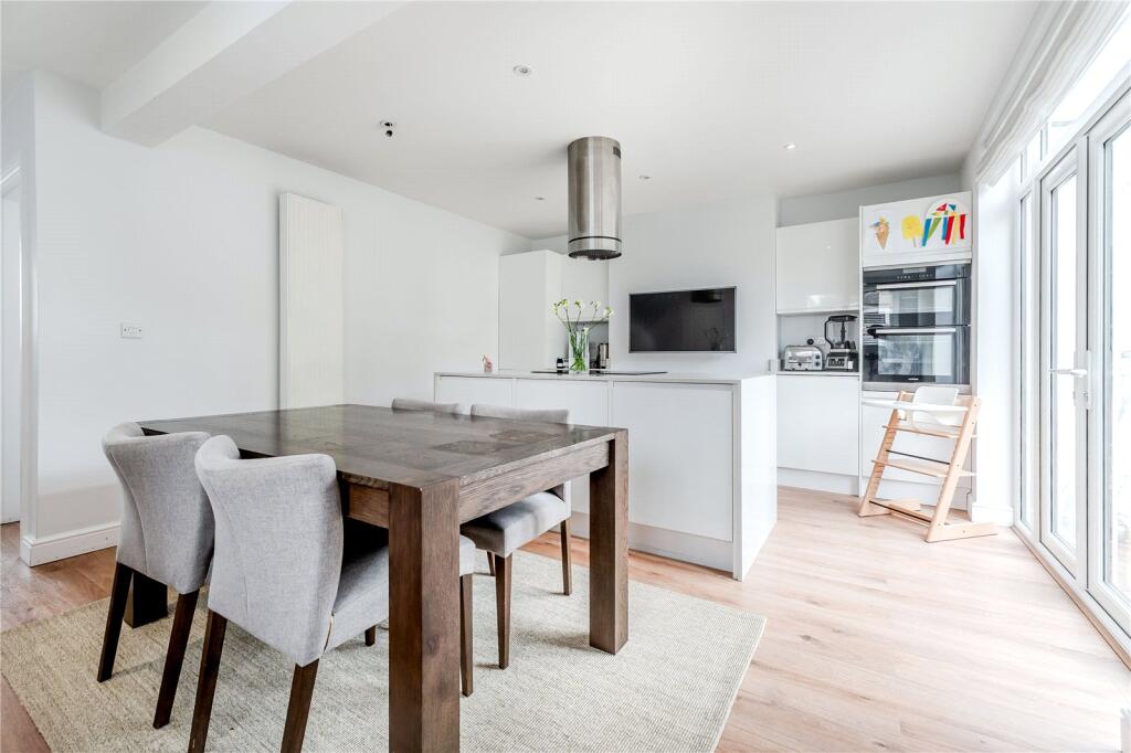House in Leeds - View 4