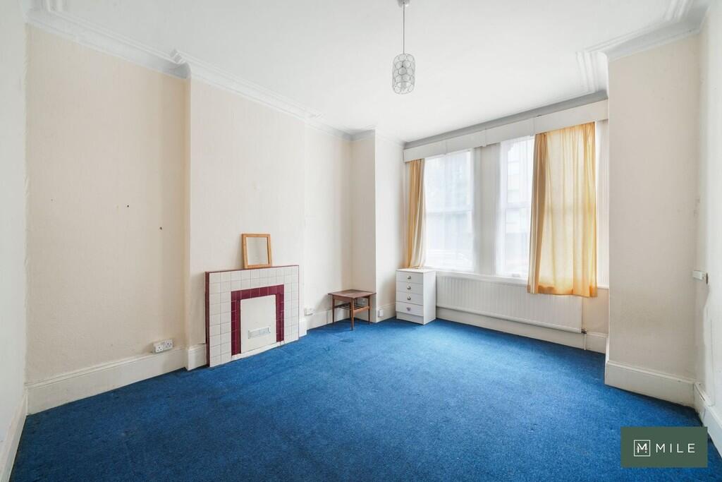 4-bed semi-detached on Grange Road, London NW10, £775,000
