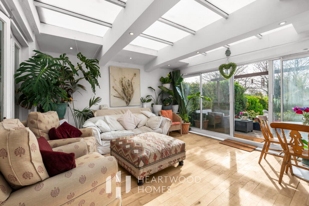 Additional image 4 of Pondfield Crescent, St Albans, AL4 9PF