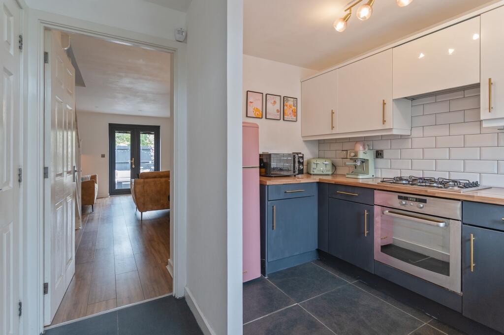 House in Newport, Duffryn, Tredegar Park - More