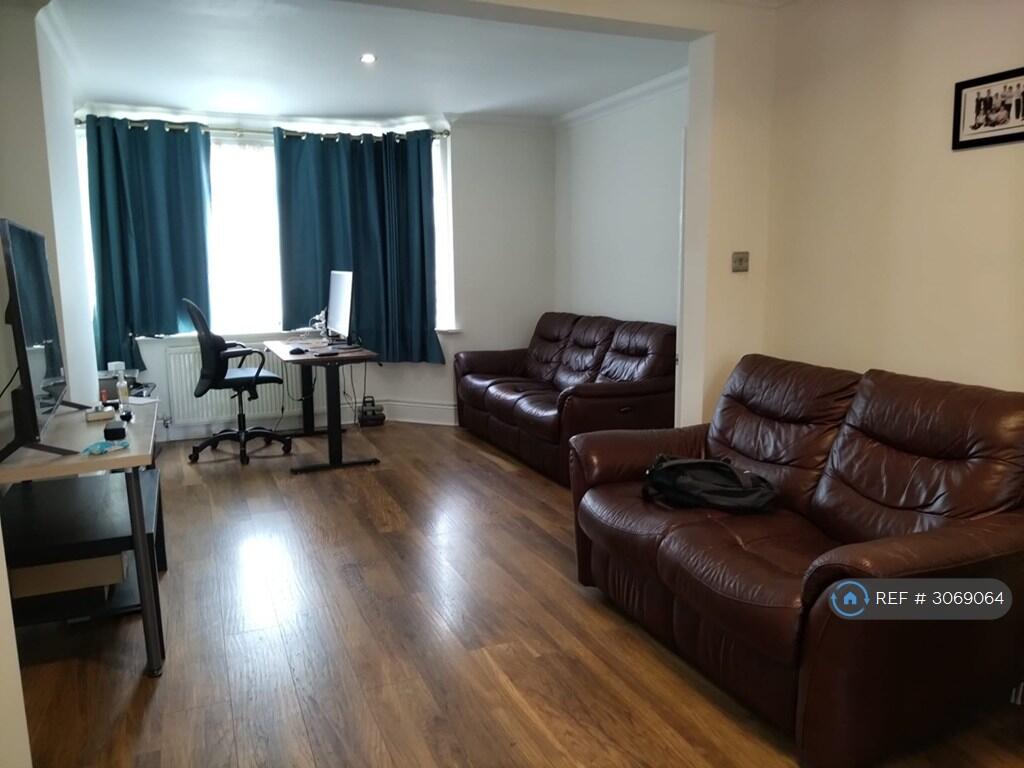 Main image of property: Wendover Way, Welling, DA16