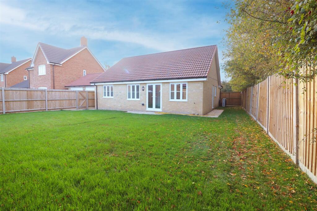 Sunmead, Latchingdon, Chelmsford photo 2