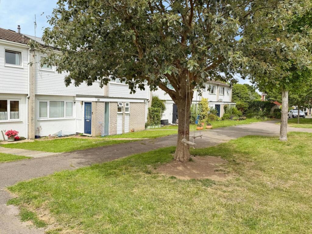 Main image of property: Ruddlesway, Windsor, Berkshire