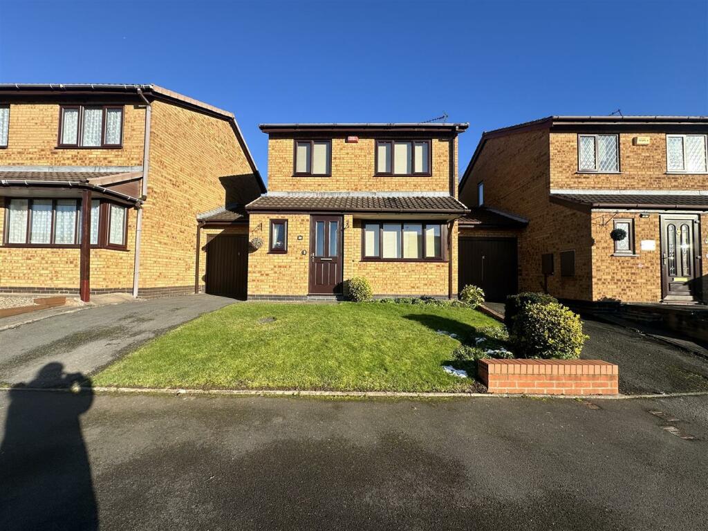 Main image of property: Pugin Gardens, Birmingham