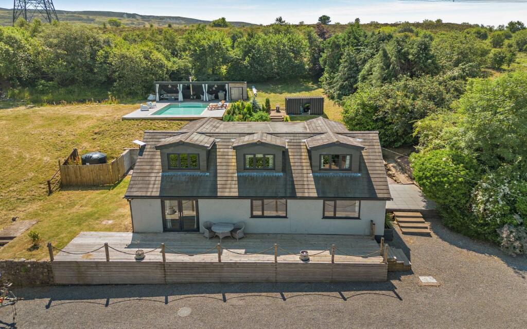 Main image of property: Waenllapria, Llanelly Hill, Abergavenny, Monmouthshire, NP7