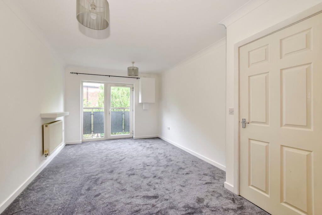 Apartment in Watford, Cassio Metro, Holywell Estate - View 3