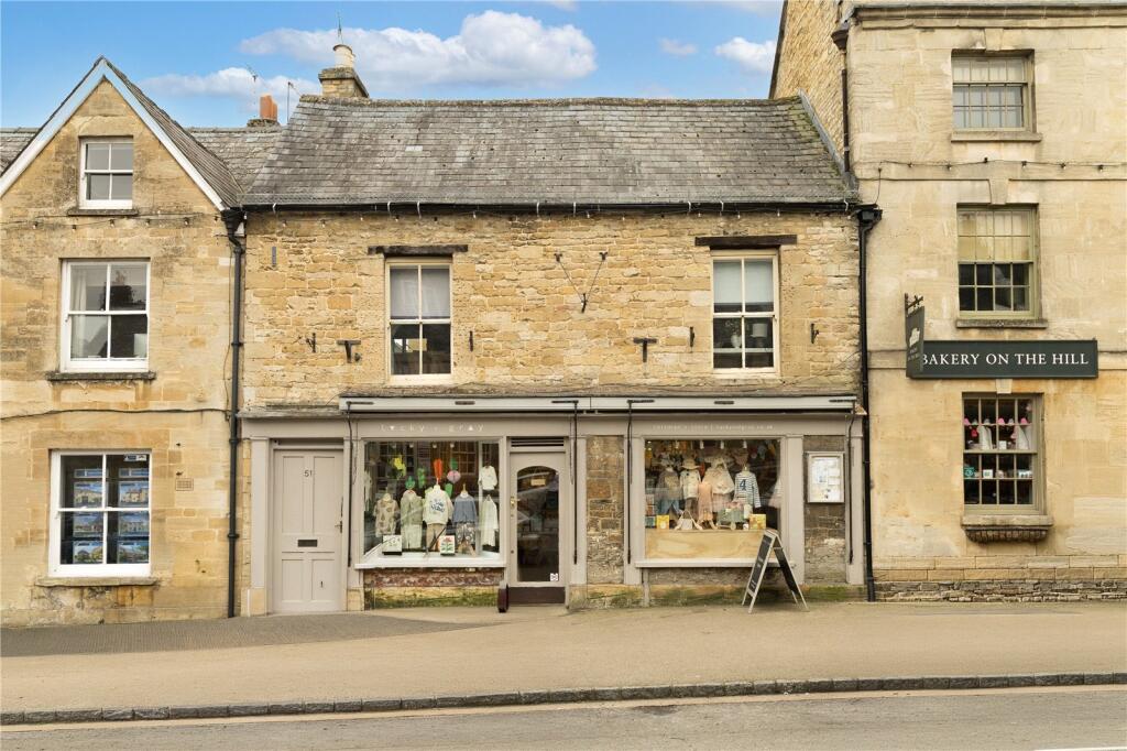 Main image of property: High Street, Burford, Oxfordshire, OX18