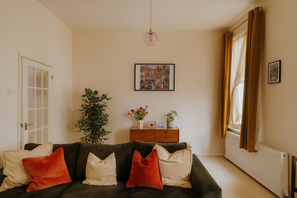 Southwater Road, St. Leonards-on-Sea photo 4