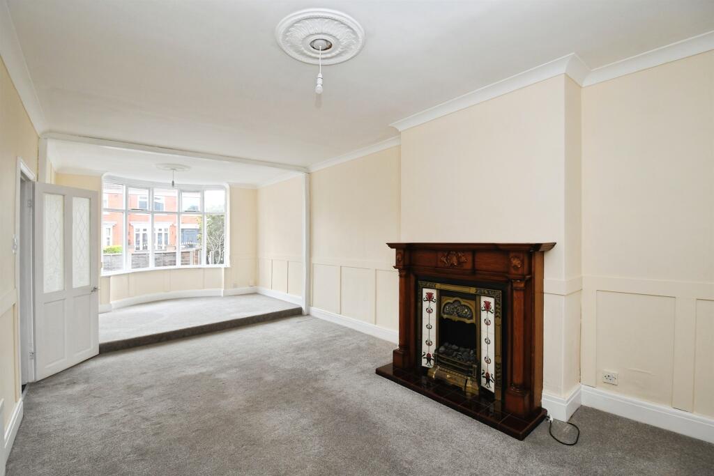 House in Doncaster, North Lincolnshire - View 4