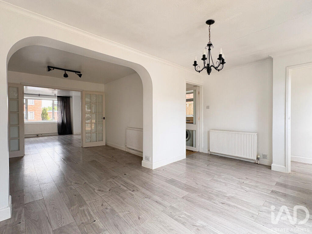 House in Reading - View 2