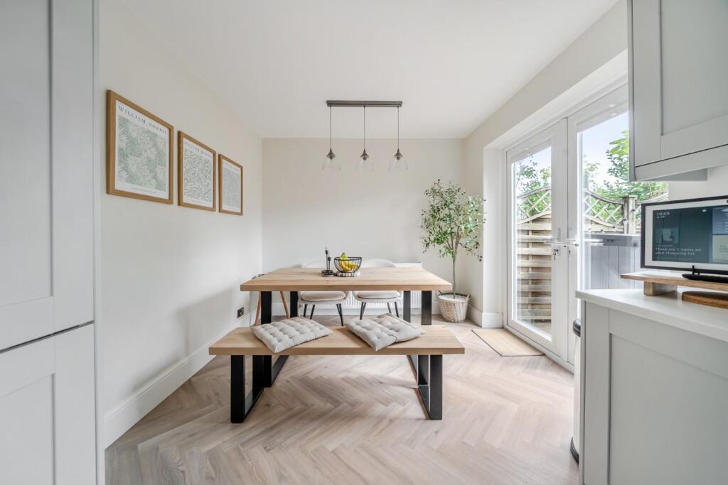 House in Sheffield - View 4
