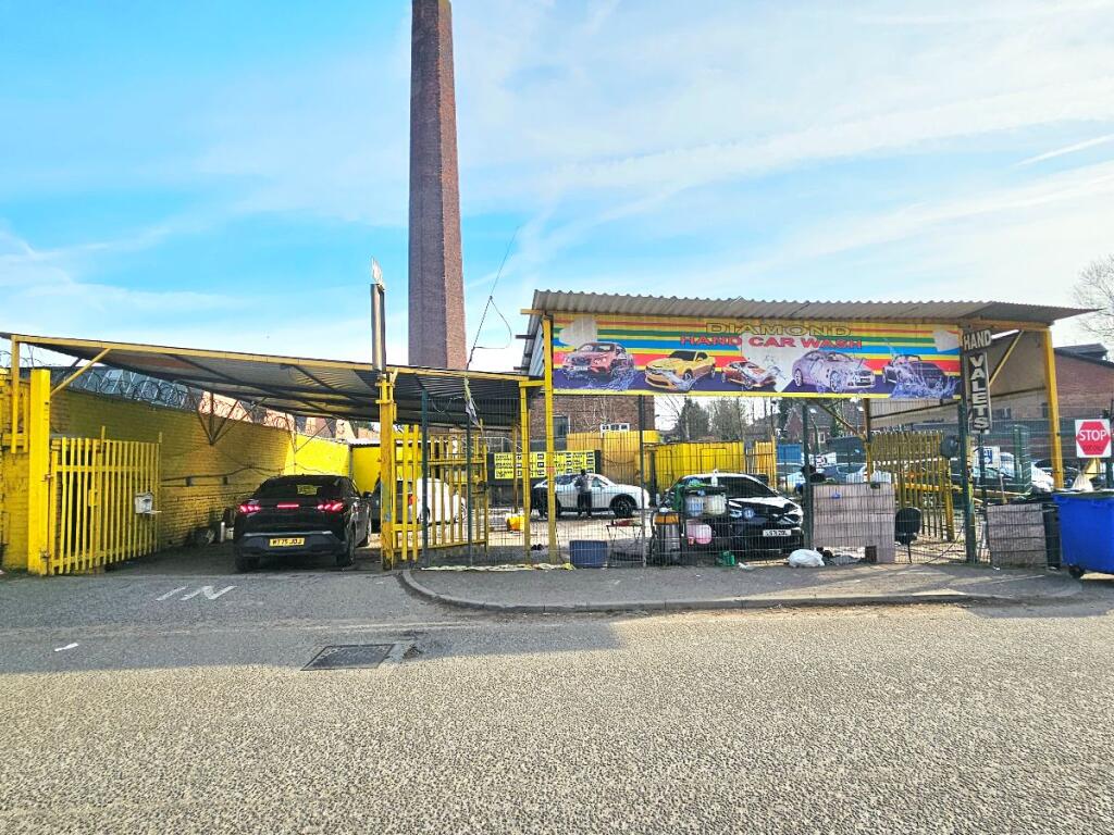 Main image of property: Sandfold lane, Levenshulme, Manchester, M19