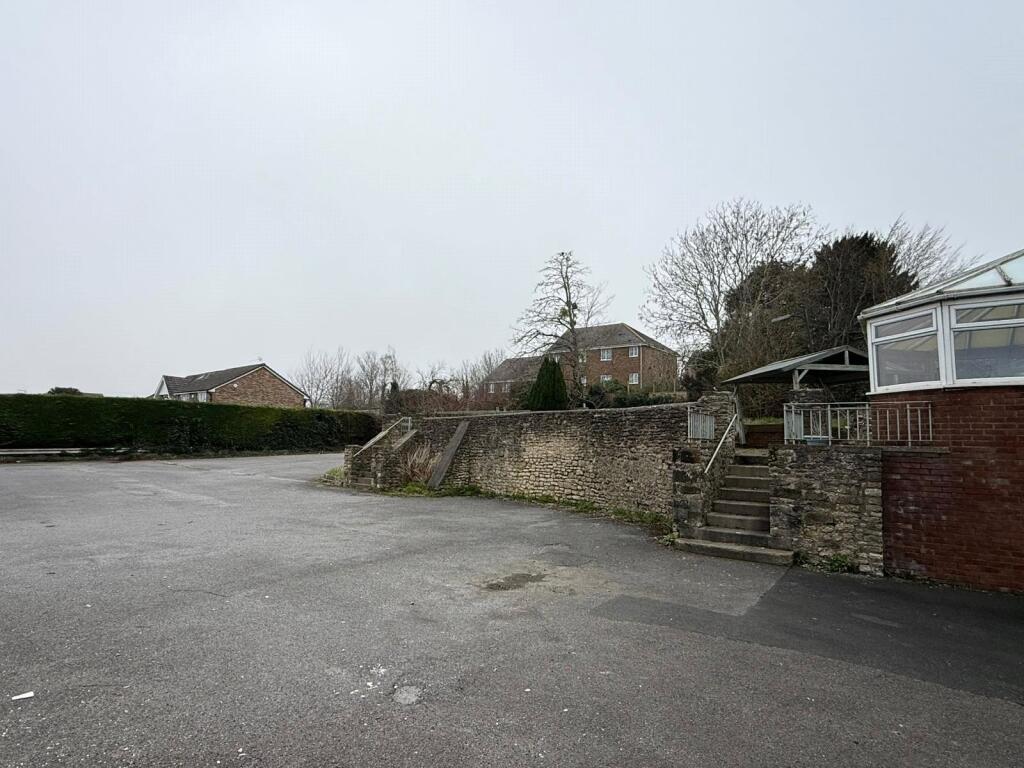 The Street, Swindon, Wiltshire, SN25 photo 2
