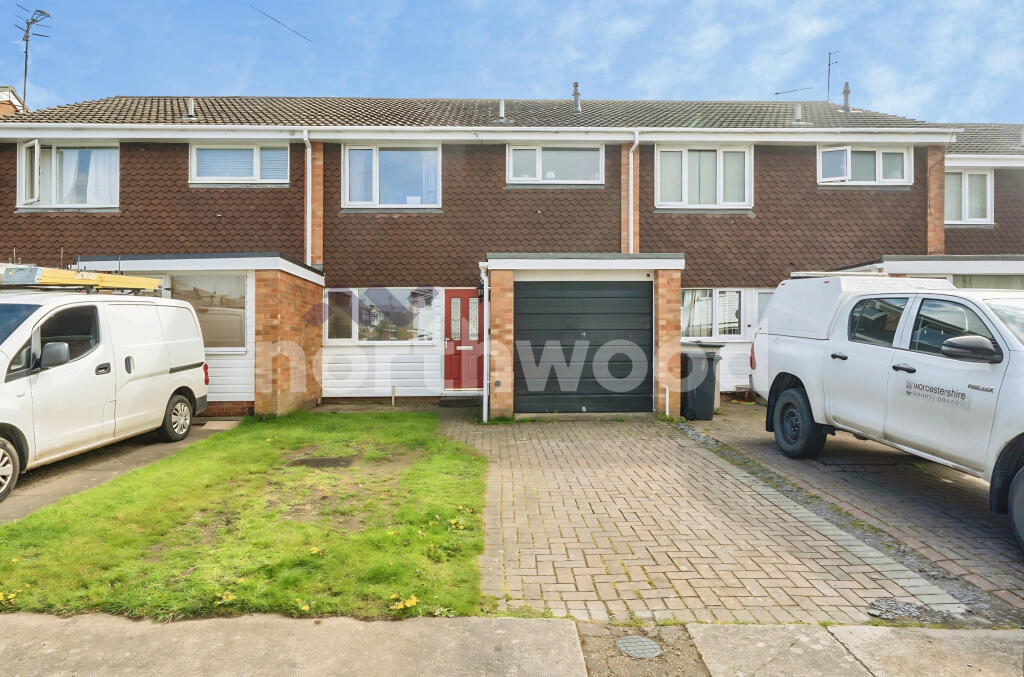 Main image of property: Chalfont Close, Northwick, Worcester, WR3