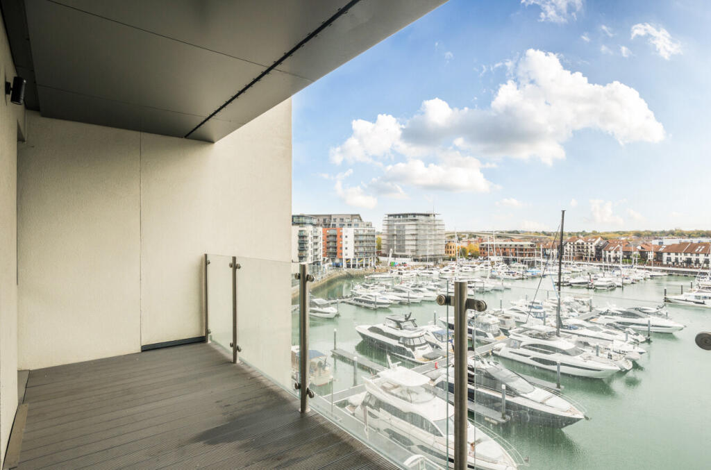 Main image of property: Maritime Walk, Ocean Village, Southampton