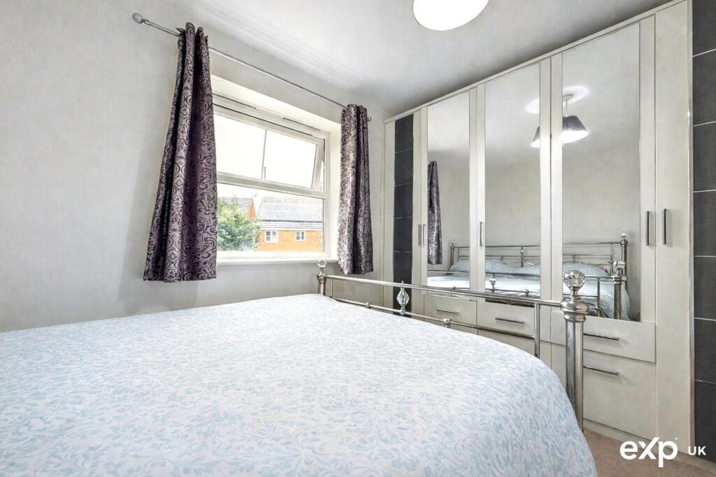 Reeve Close, Leighton Buzzard, LU7 photo 5
