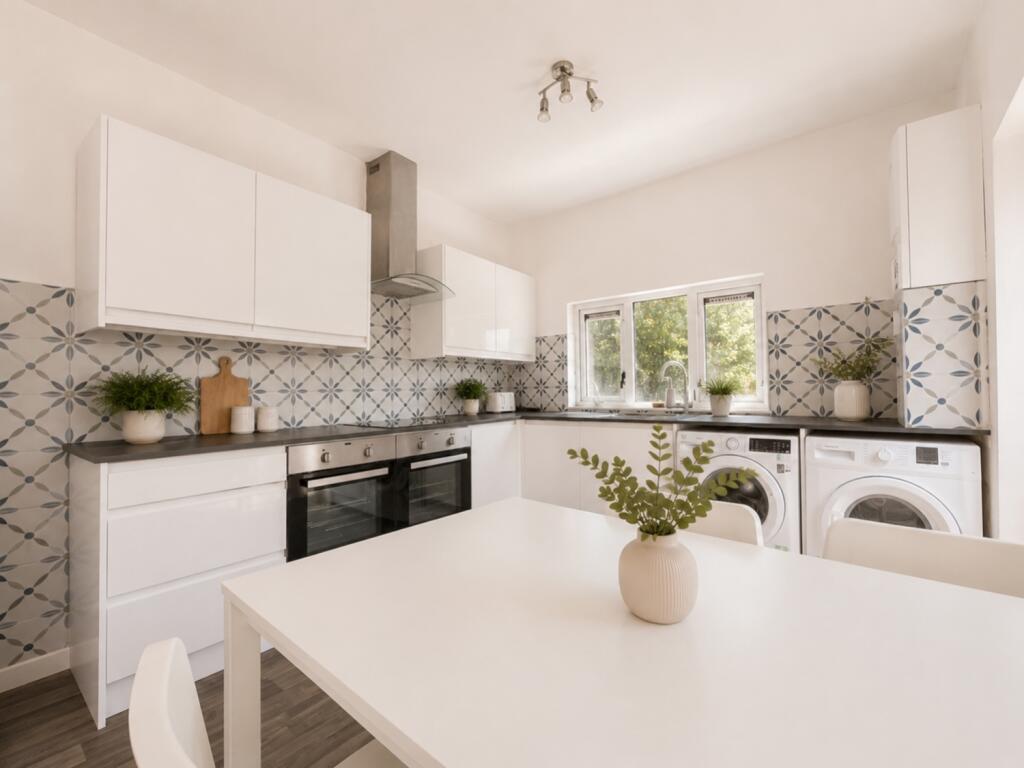 House in Cardiff, Plasnewydd, Roath - View 4
