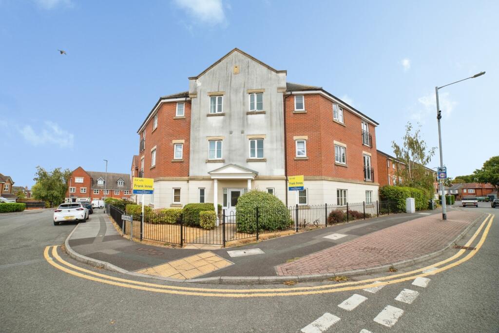 Main image of property: Forest Road, Mansfield, Nottinghamshire, NG18