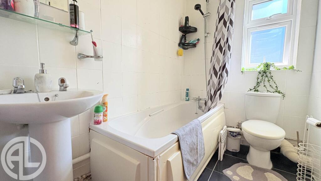 Apartment in Stevenage - More