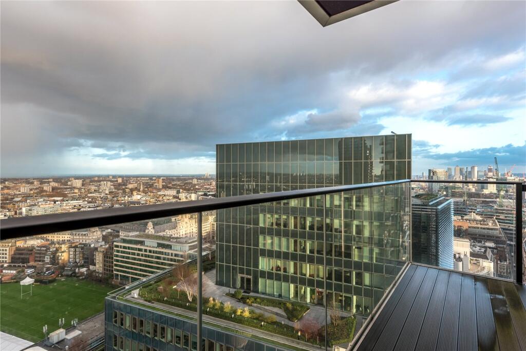 Apartment in London, Barbican, City of London - View 5